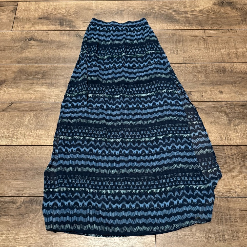 Y2K Women’s Hollister Blue Maxi Skirt with Slits: Size Small *NWOT*